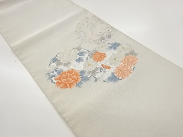 綴れ花輪模様織出し名古屋帯